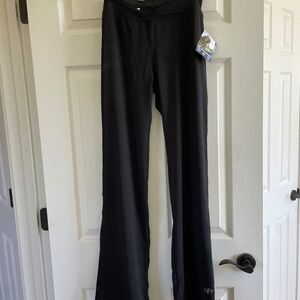 NWT Black Bootcut Yoga Workout Pants - Size S
